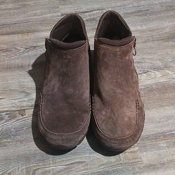 Skechers Wide Fit Air cooled memory foam brown ankle boots Sz  9 NWOT - Picture 2 of 8